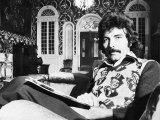Tony Iommi Lead Singer of Pop Group Black Sabbath at Home Reprodukcja zdjęcia Tony Iommi Lead Singer of Pop Group Black Sabbath at Home Reprodukcja zdjęcia