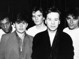 Simple Minds Rock Band from Left Mel Gaynor Charlie Burchill Derek Forbes Jim Kerr and Mick Mcneill Fotografická reprodukce Simple Minds Rock Band from Left Mel Gaynor Charlie Burchill Derek Forbes Jim Kerr and Mick Mcneill Fotografická reprodukce