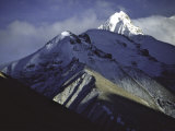 Mountains Around Everest, Tibet Poster par Michael Brown