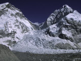 Base Camp and Khumbu Ice Fall Affiches par Michael Brown