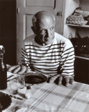 Les Pains de Picasso, c.1952 Prints by Robert Doisneau