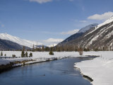 A Sunny Winter Scene in the Swiss Alps Lámina fotográfica