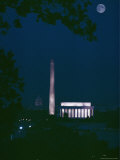 Night View of the Nations Capital as Seen from Across the Potomac River Looking East Photographie