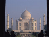 A View of the Taj Mahal from Just Inside the Gates Photographie