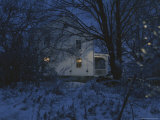 A Winter Evening View of the Quaker Hill House Fotografie-Druck von Roy Gumpel