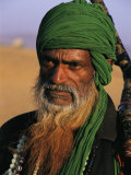 An Informal Portrait of an Indian Man with a Long Beard Photographie