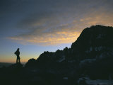 A climber in the North Palisades at sunset Lámina fotográfica por Jimmy Chin A climber in the North Palisades at sunset Lámina fotográfica por Jimmy Chin