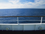 Deck of a Cruise Ship in the South Pacific Ocean Lámina fotográfica