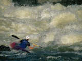Kayaker Peels out into Big Whitewater Near Great Falls, Potomac River Photographie