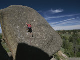 A Man Climbs a Route Called Stand and Deliver Photographie
