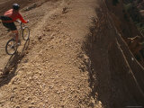 Mountain Biking Through Rock Formations in the Dixie National Forest Photographie