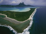 Bora Bora as Seen from above in a Helicopter Photographie