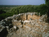 Ancient Dwellings in Menorca, Spain Lámina fotográfica por Taylor S. Kennedy Ancient Dwellings in Menorca, Spain Lámina fotográfica por Taylor S. Kennedy