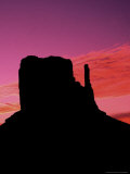 Sunset at the Mittens, Monument Valley, Utah, USA Photographie par Bill Bachmann