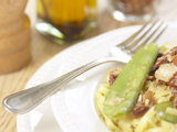 Fork Beside Snow Pea on Pasta Dish Lámina fotográfica