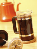 Coffee in French Press Coffee Maker Lámina fotográfica