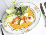 Fresh Gourmet Salad and Vegetables with Elegant Place Setting Fotografická reprodukce Fresh Gourmet Salad and Vegetables with Elegant Place Setting Fotografická reprodukce