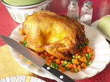 Roasted Whole Turkey and Vegetables with Cutting Knife Valokuvavedos Roasted Whole Turkey and Vegetables with Cutting Knife Valokuvavedos