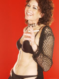 Sexy woman laughing and holding a cigarette Lámina fotográfica por Jim McGuire Sexy woman laughing and holding a cigarette Lámina fotográfica por Jim McGuire