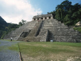 Mayan Temple in Palenque, Mexico Poster von Michael Brown