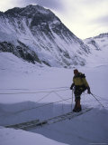 Crossing Over Crevase En Route to Everest, Nepal Photographie par Michael Brown