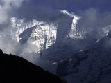 Mountains of Kusum Kanguru, Nepal Posters par Michael Brown