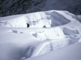 Climber Emerging from Serac, Nepal Photographie par Michael Brown
