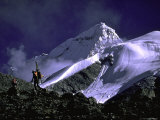 Ski Mountaineering Shishapangma, Tibet Posters par Michael Brown