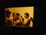 Traditional Artists Get Ready to Perform a Fusion Dance of Kerala Art Forms Lámina fotográfica