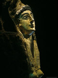 Mummy A with Gilded Mask and Cartonnage Chest Plate, Valley of the Golden Mummies, Egypt Photographie par Kenneth Garrett