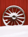 Martin Stables, Wheel Detail, Banff, Alberta Lámina fotográfica por Michele Westmorland Martin Stables, Wheel Detail, Banff, Alberta Lámina fotográfica por Michele Westmorland