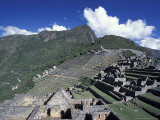 Overview of Incan Ruins, Machu Picchu, Peru Photographie par Cindy Miller Hopkins