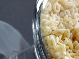 Bowl of Frosted Cereal Lámina fotográfica Bowl of Frosted Cereal Lámina fotográfica