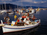 Fisherman on Boat Heading Out of Harbour, Santa Margherita, Liguria, Italy Photographie par Stephen Saks