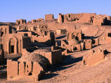 Necropolis Of Al-Bagawat (4Th-6Th Century)., Egypt Lámina fotográfica por John Elk III Necropolis Of Al-Bagawat (4Th-6Th Century)., Egypt Lámina fotográfica por John Elk III