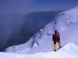 Climber High on Nevado Huascaran, Peru's Highest Peak, Cordillera Blanca, Ancash, Peru Photographie par Grant Dixon