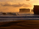 Rugged Coastline and Waves on Beach, Port Campbell National Park, Australia Photographie par Rodney Hyett