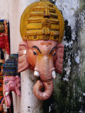 Wooden Elephant Masks, Kochi, India Fotografie-Druck von Eddie Gerald