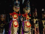 Wayang Golek Puppets for Sale at Jalan Surabaya Antique Market, Jakarta, Indonesia Photographie par Glenn Beanland