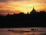 Sunrise Over Ayeyarwady River, Sagaing, Sagaing, Myanmar (Burma) Lámina fotográfica por Anders Blomqvist