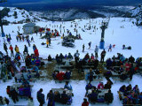 Overhead View of Crowded Slopes of Whakapapa Ski Fields, Tongariro National Park, New Zealand Photographie par Jenny & Tony Enderby