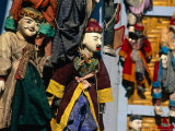 Puppets for Sale, Mingun, Mandalay, Myanmar (Burma) Photographie par Bernard Napthine