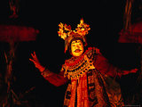 Dancer Performing Topeng Dance, Sanur, Bali, Indonesia Photographie par Richard I'Anson