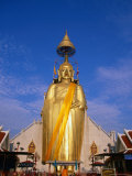 Golden Buddha Statue at Wat Intharawihan, Bangkok, Thailand Fotografisk tryk af Paul Beinssen Golden Buddha Statue at Wat Intharawihan, Bangkok, Thailand Fotografisk tryk af Paul Beinssen