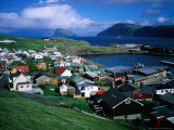 View Over the Town of Skopun on Sandoy Island, Faroe Islands Photographie par Cornwallis Graeme