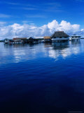 Pearl Farm on Lagoon, French Polynesia Photographie par Jean-Bernard Carillet