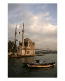 Old And New In Ortakoy, Istanbul,Turkey Photographie par Rebecca Erol
