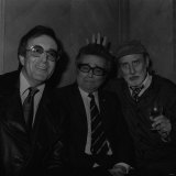 The Goons Peter Sellers, Michael Bentine, Spike Milligan,1999 Lámina fotográfica The Goons Peter Sellers, Michael Bentine, Spike Milligan,1999 Lámina fotográfica