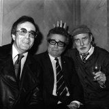 Spike Milligan Comedian and Author; the Goons are Peter Sellers, Michael Bentine, Spike Milligan Lámina fotográfica Spike Milligan Comedian and Author; the Goons are Peter Sellers, Michael Bentine, Spike Milligan Lámina fotográfica