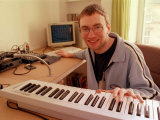 Stuart David Belle and Sebastian, Member of Group Keyboard Computer Composing, February 1999 Valokuvavedos